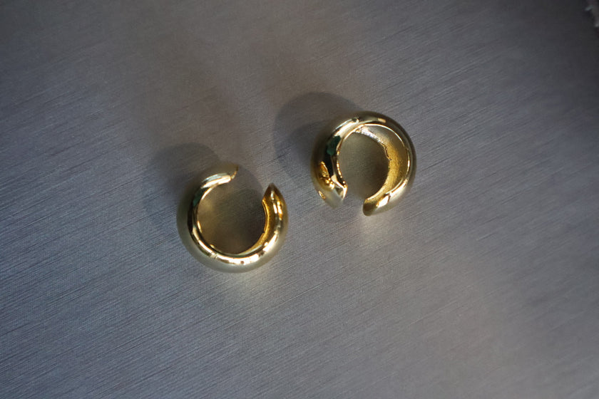 Simulador dorado Ear cuff