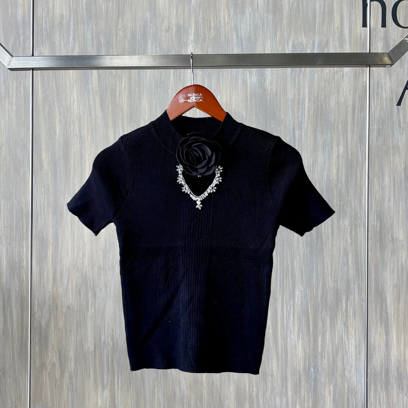 Playera corazón con flor