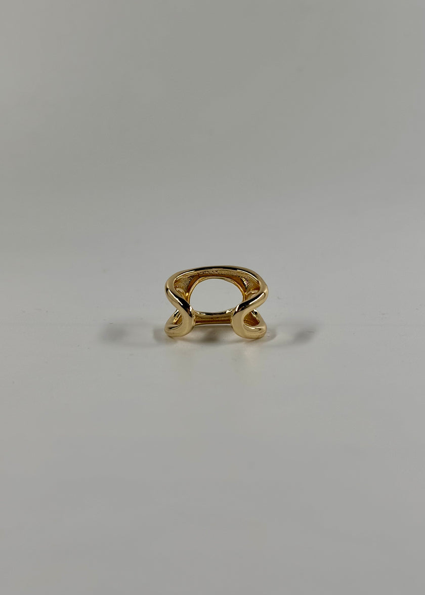 Anillo con huecos