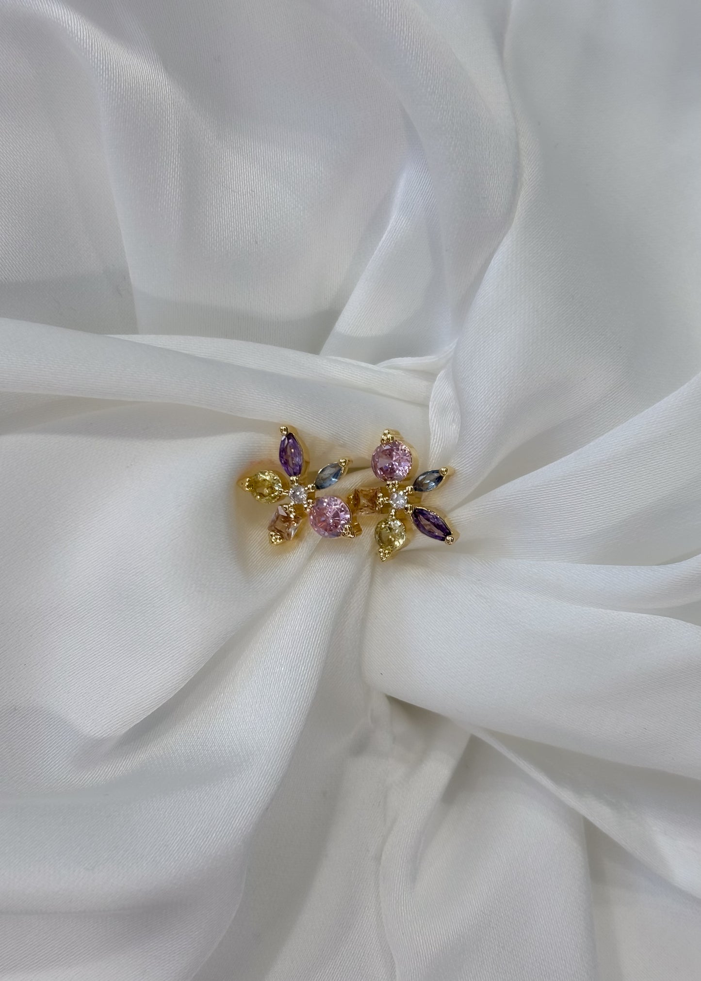 Aretes flor colores