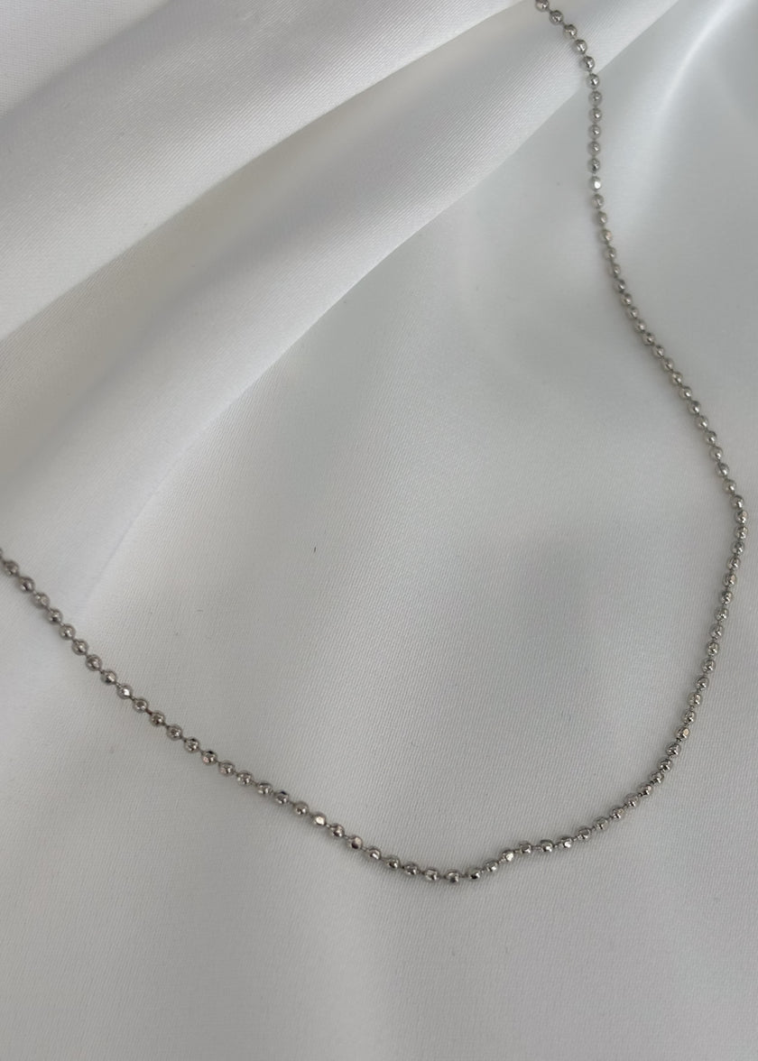 Cadena bolitas