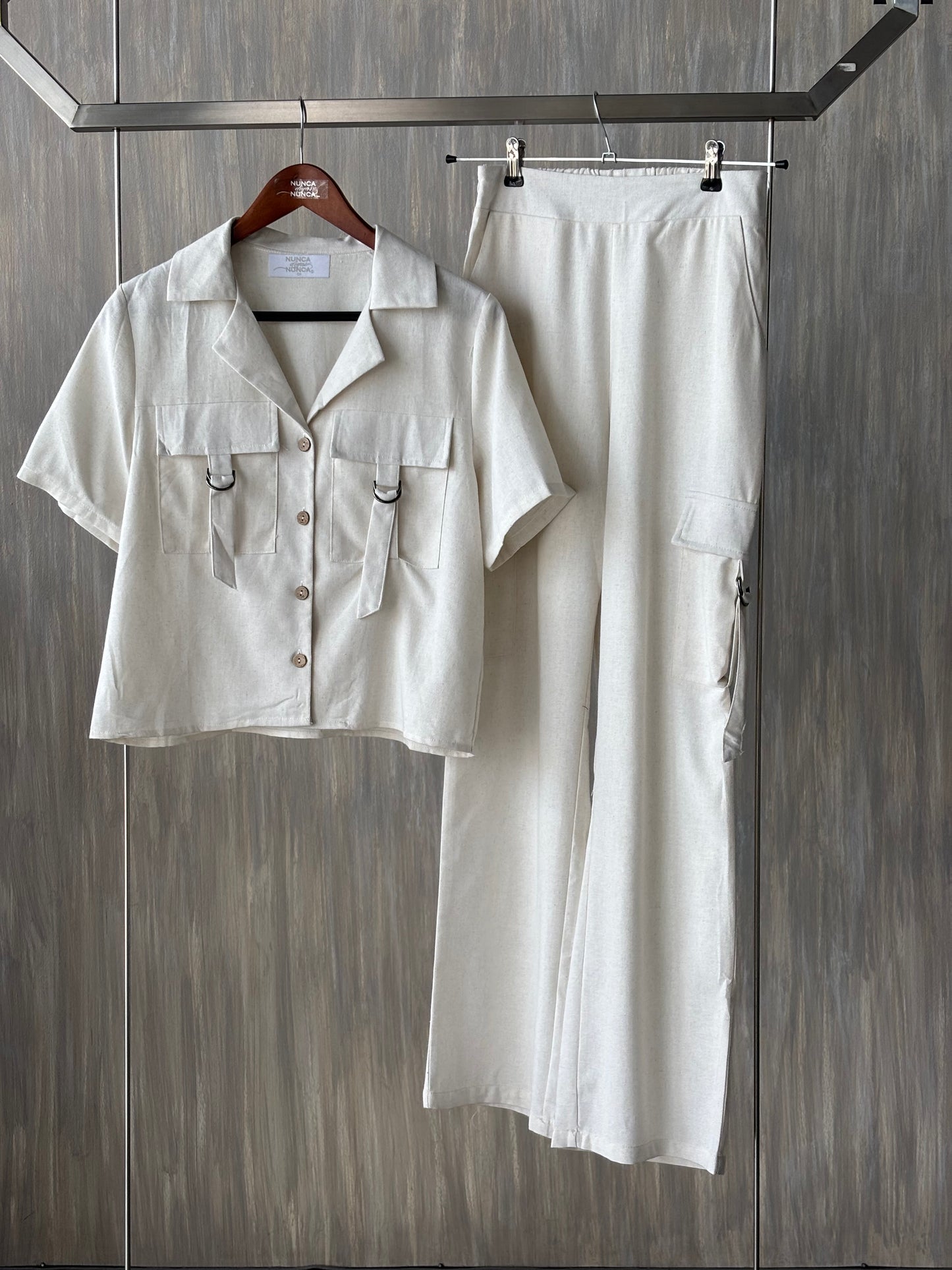 Set camisa y pantalón cargo