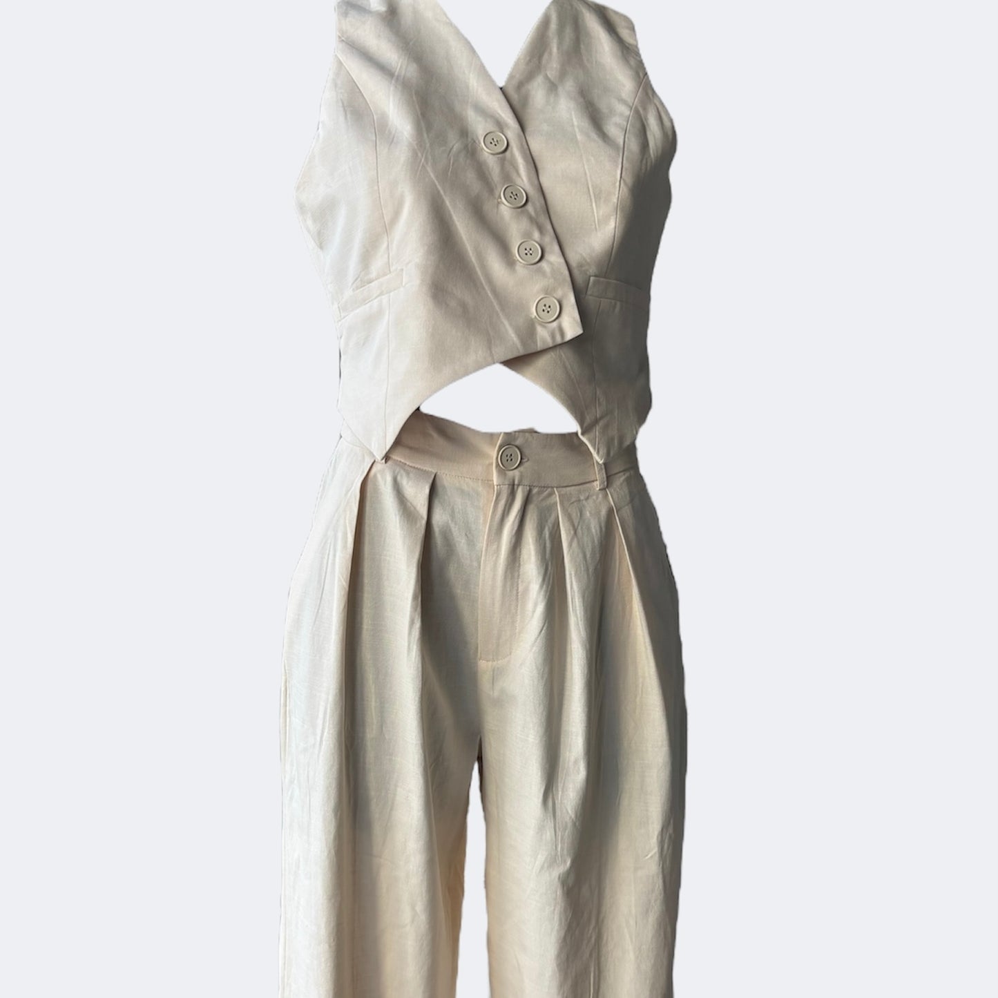 Conjunto pantalon y chaleco cruzado