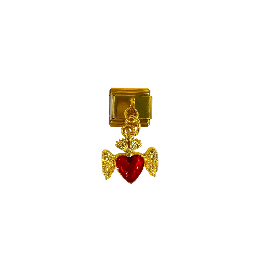 Charm con dije corazón con alas