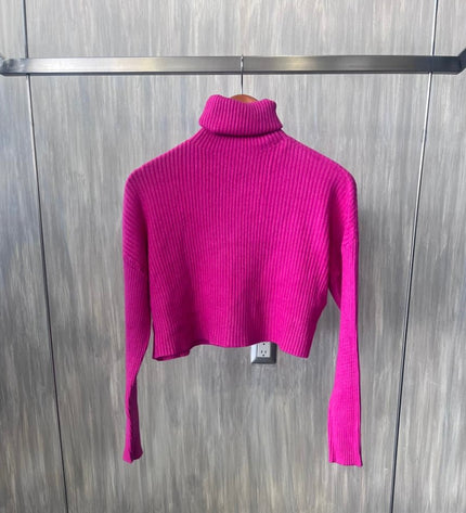 Suéter corto con cuello alto BODEGA