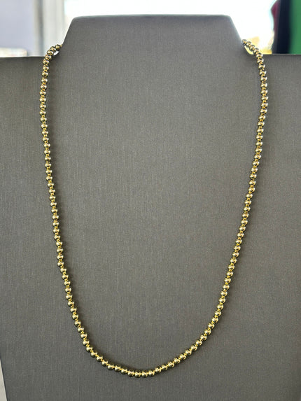 Gargantilla bolitas