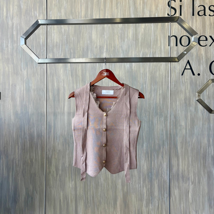 Chaleco botones dorados