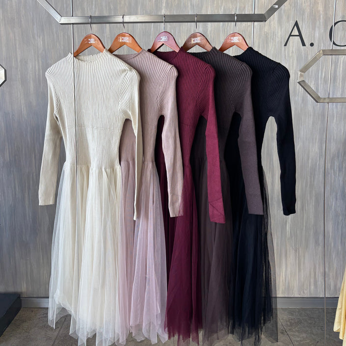 Vestido manga larga con tul