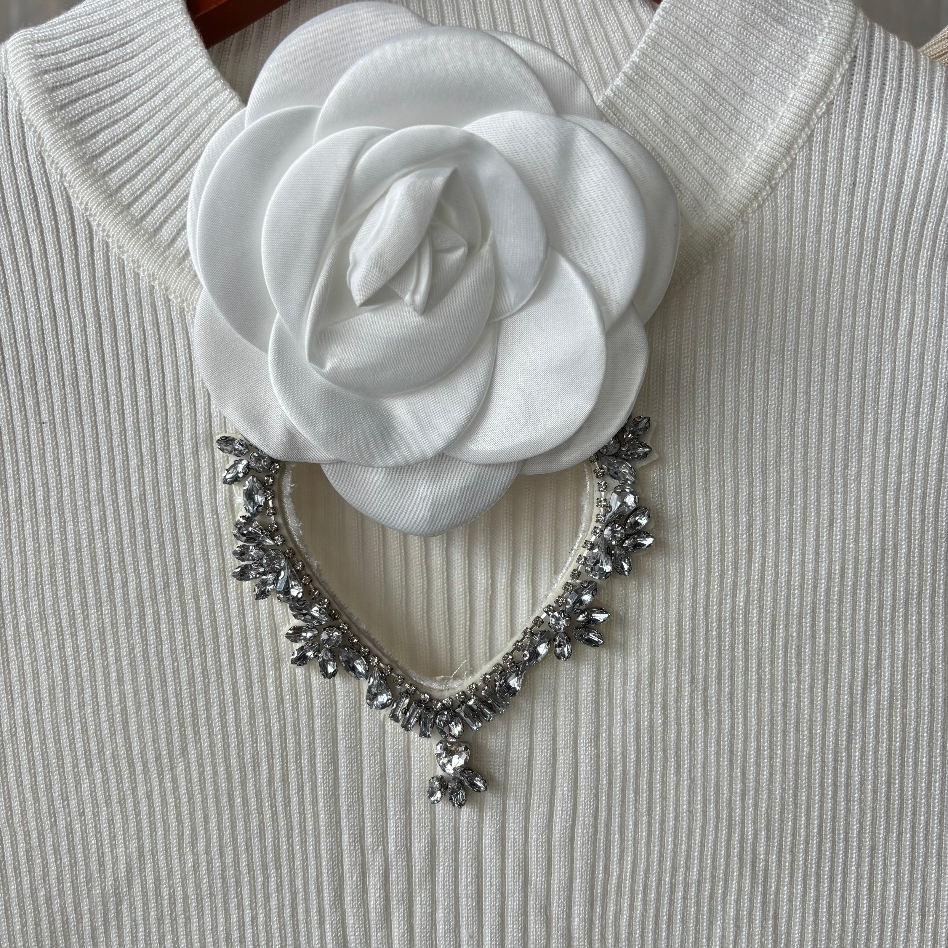 Playera corazón con flor