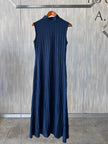 Vestido de punto cuello alto