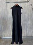 Vestido de punto cuello alto
