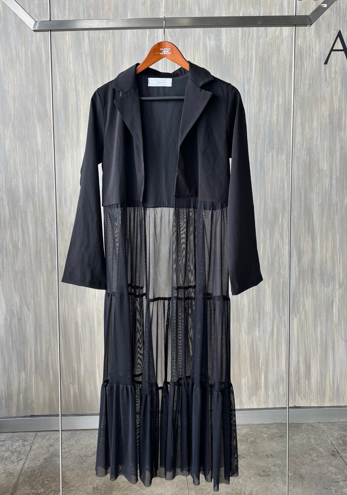 Blazer largo con tul
