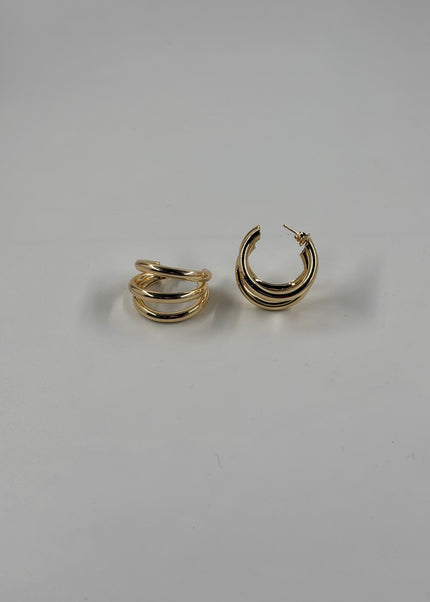 Arracada dorada triple