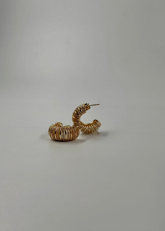 Aretes chapa en oro rosado y zirconias
