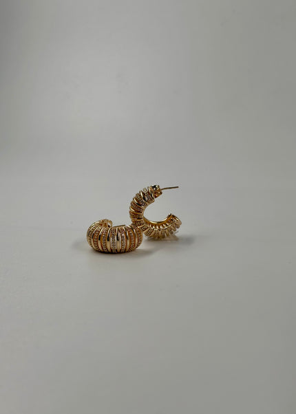 Aretes chapa en oro rosado y zirconias