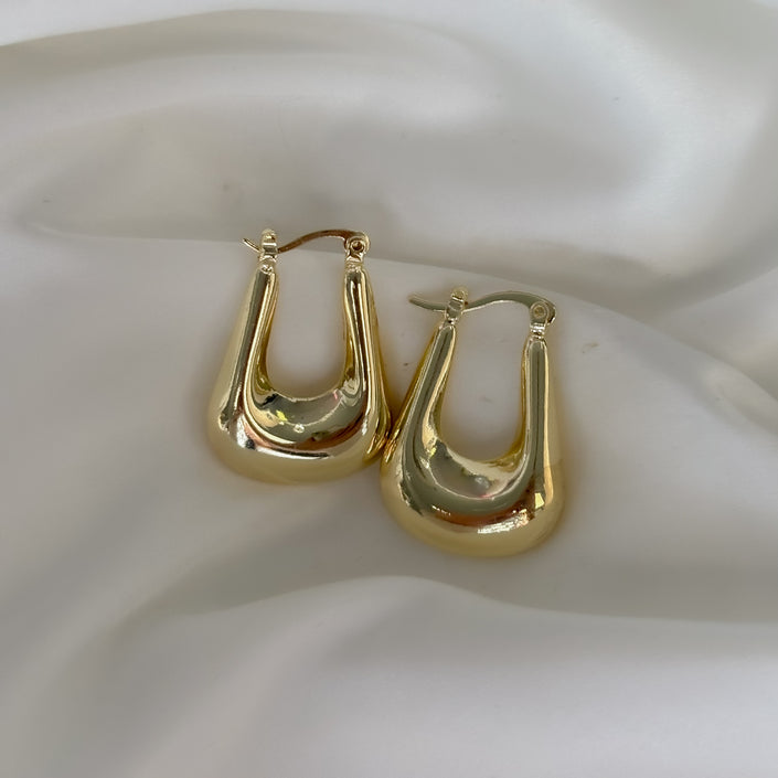 Arracada bolsa alargada