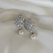 Aretes rombo con Perla