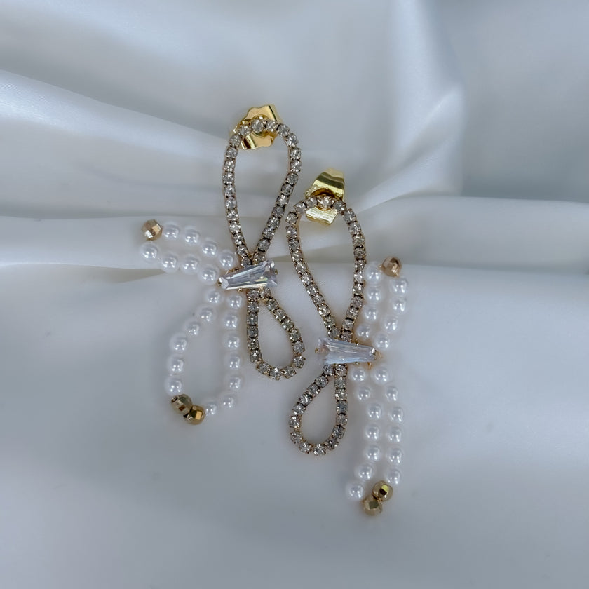 Aretes moño