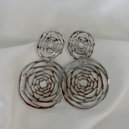 Aretes tejidos