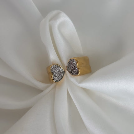 Anillo corazones barra