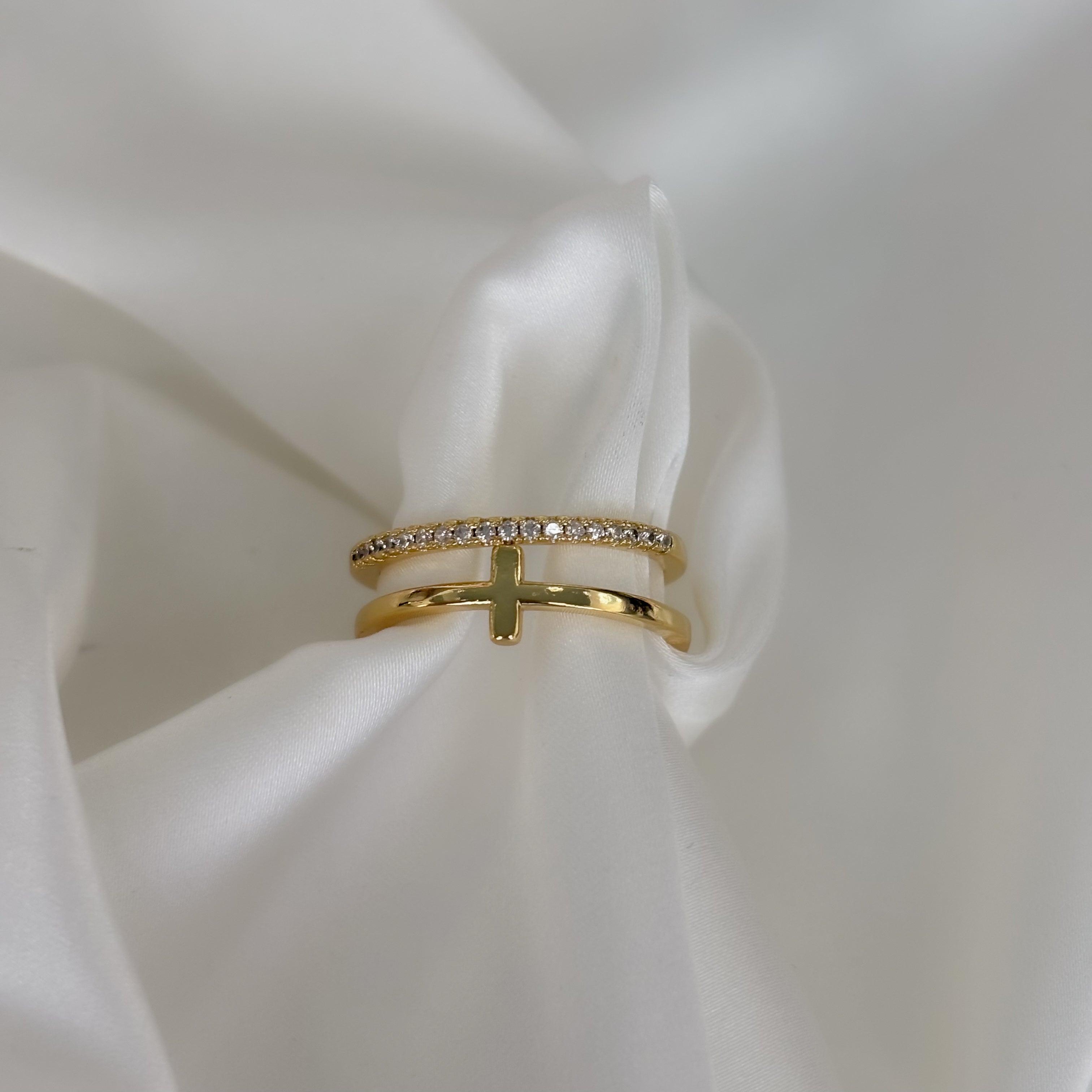 Anillo cruz