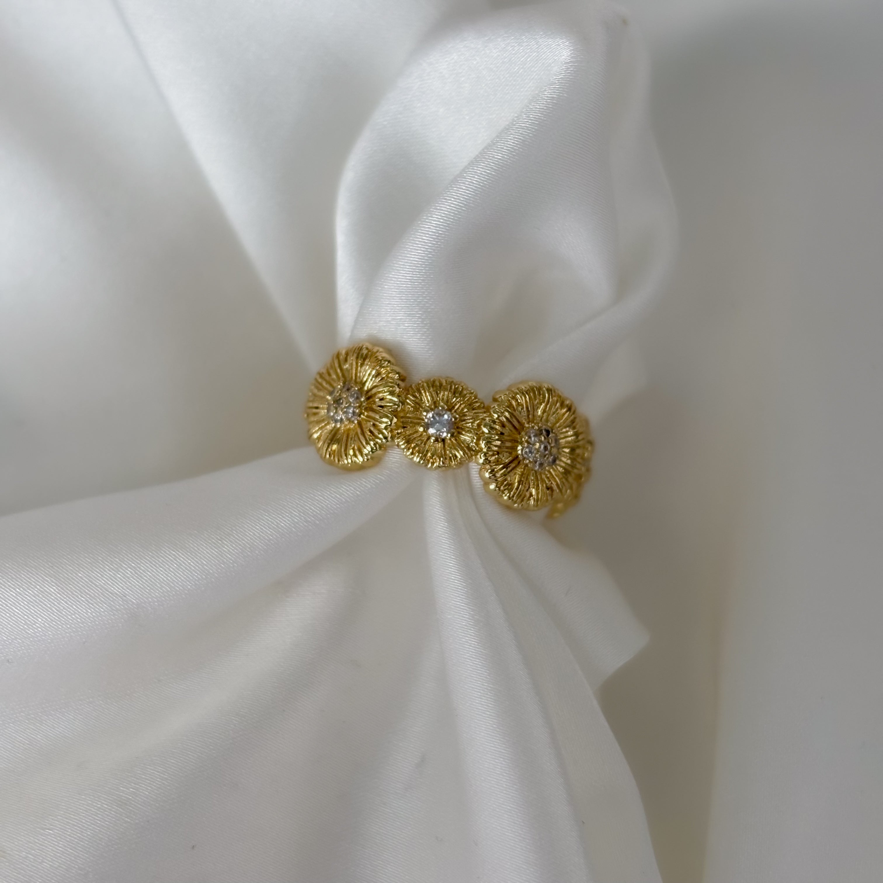 Anillo flores