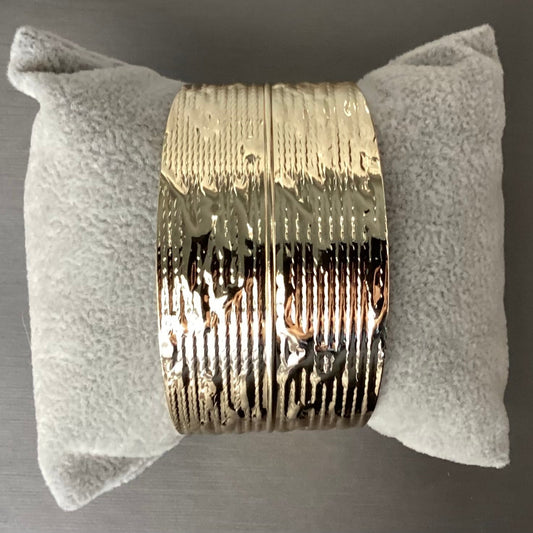 Brazalete grueso dorado