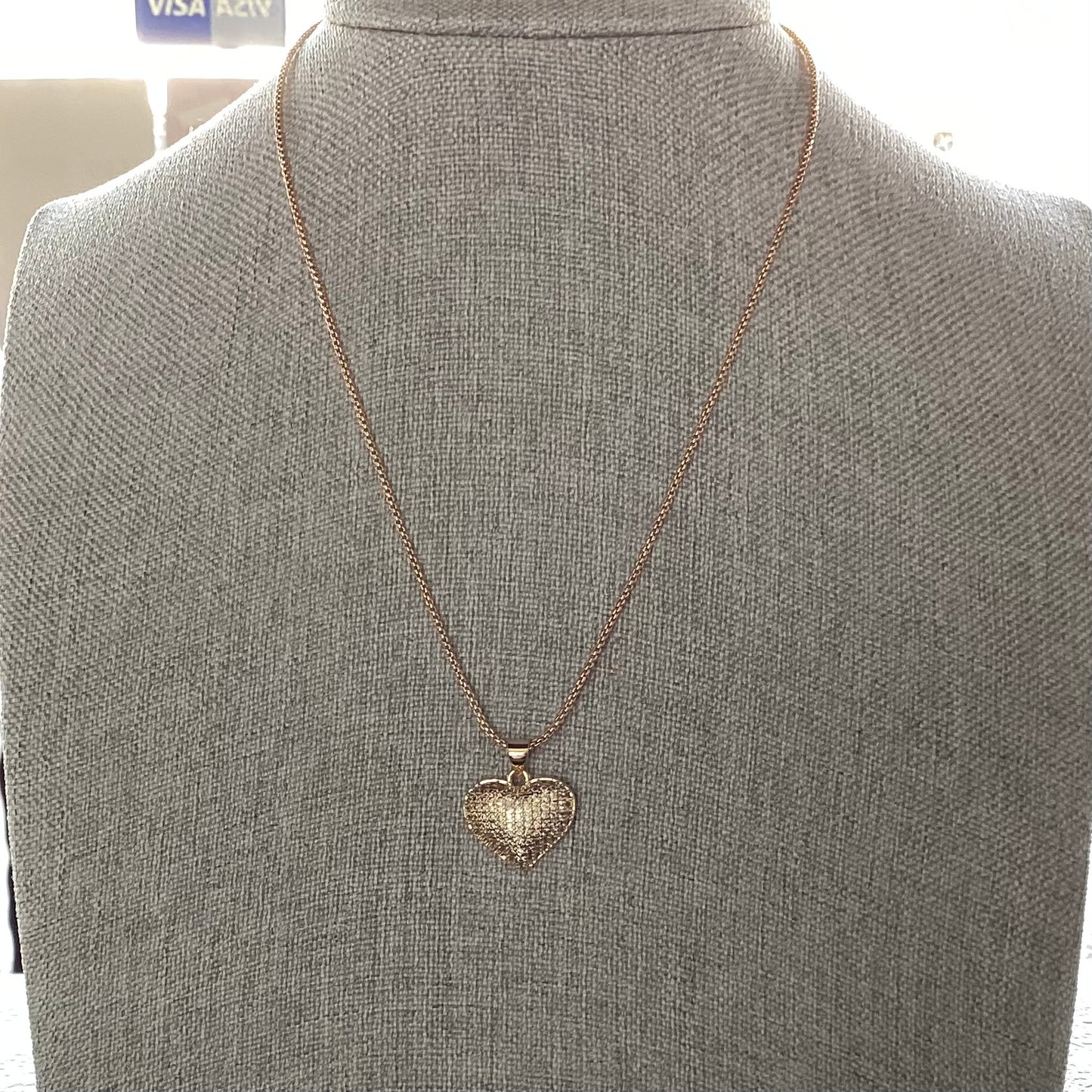 Collar con corazón