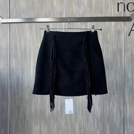 Falda ante con flecos