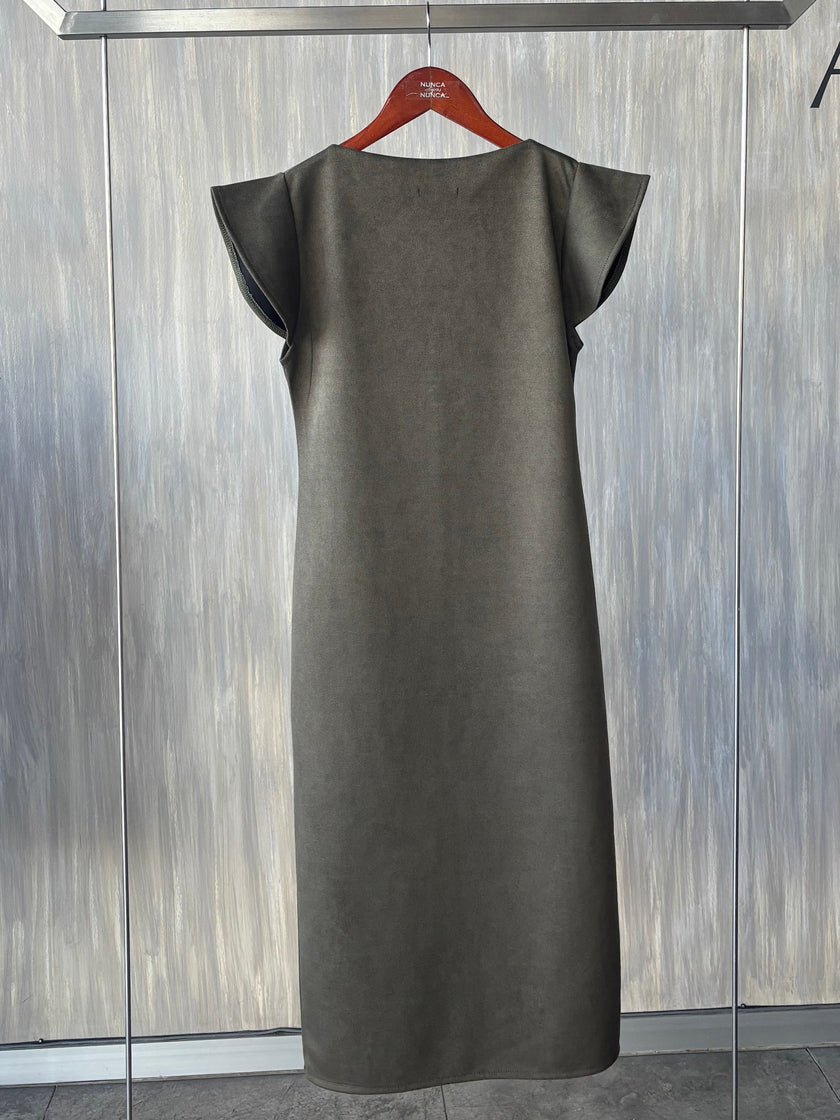 Vestido ante con olan