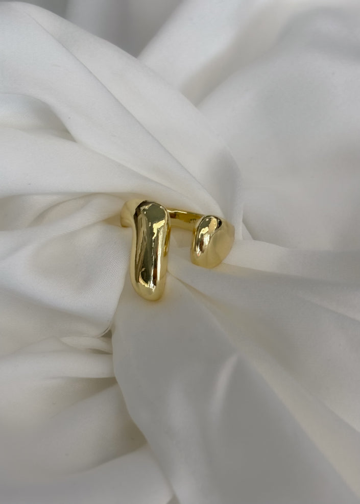 Anillo gota escurrida corta