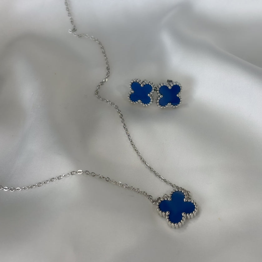 Collar trébol