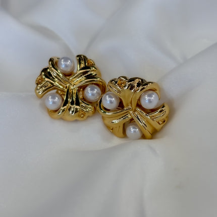 Aretes