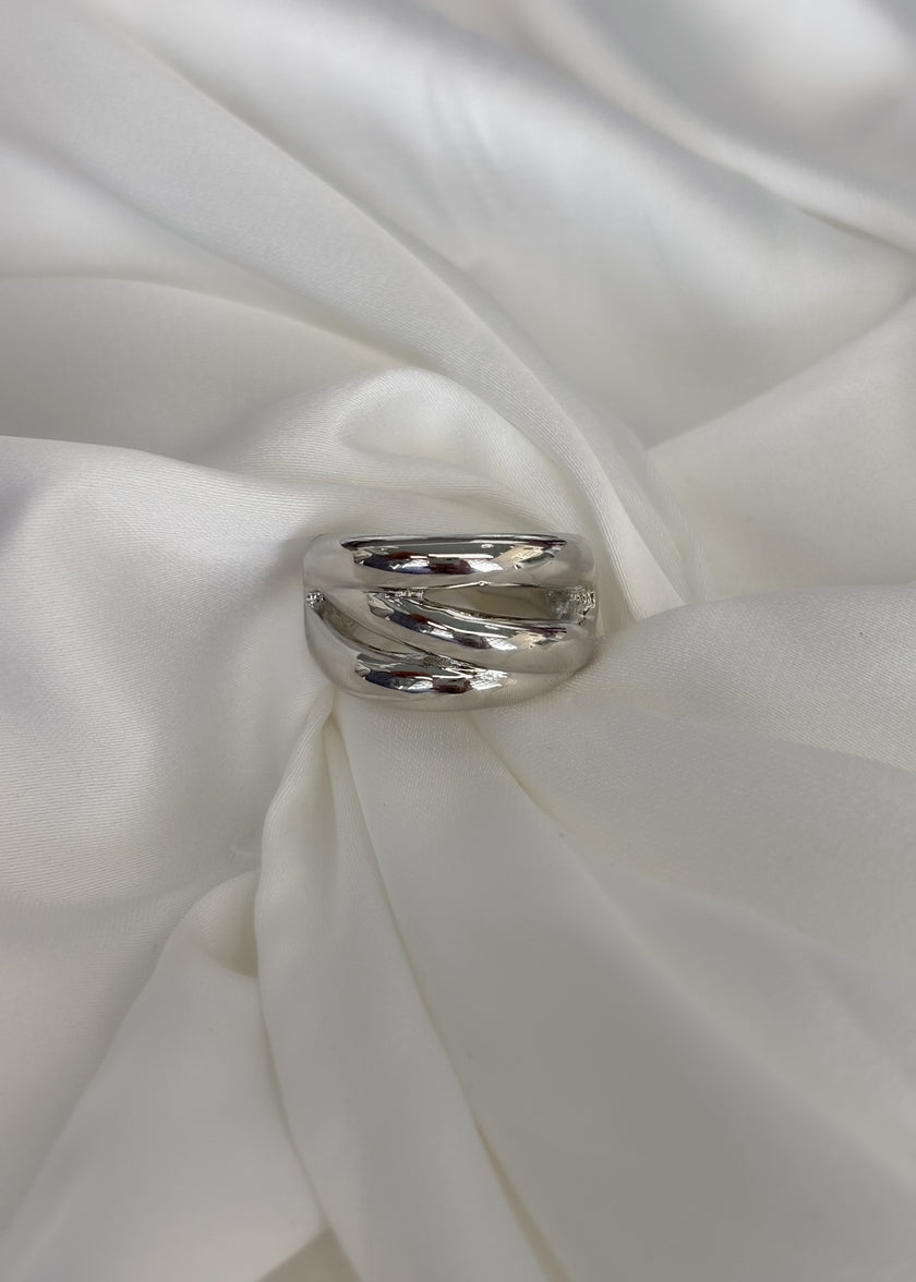 Anillo ajustable lazos