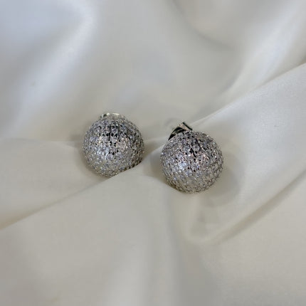 Aretes esfera brillos plateados