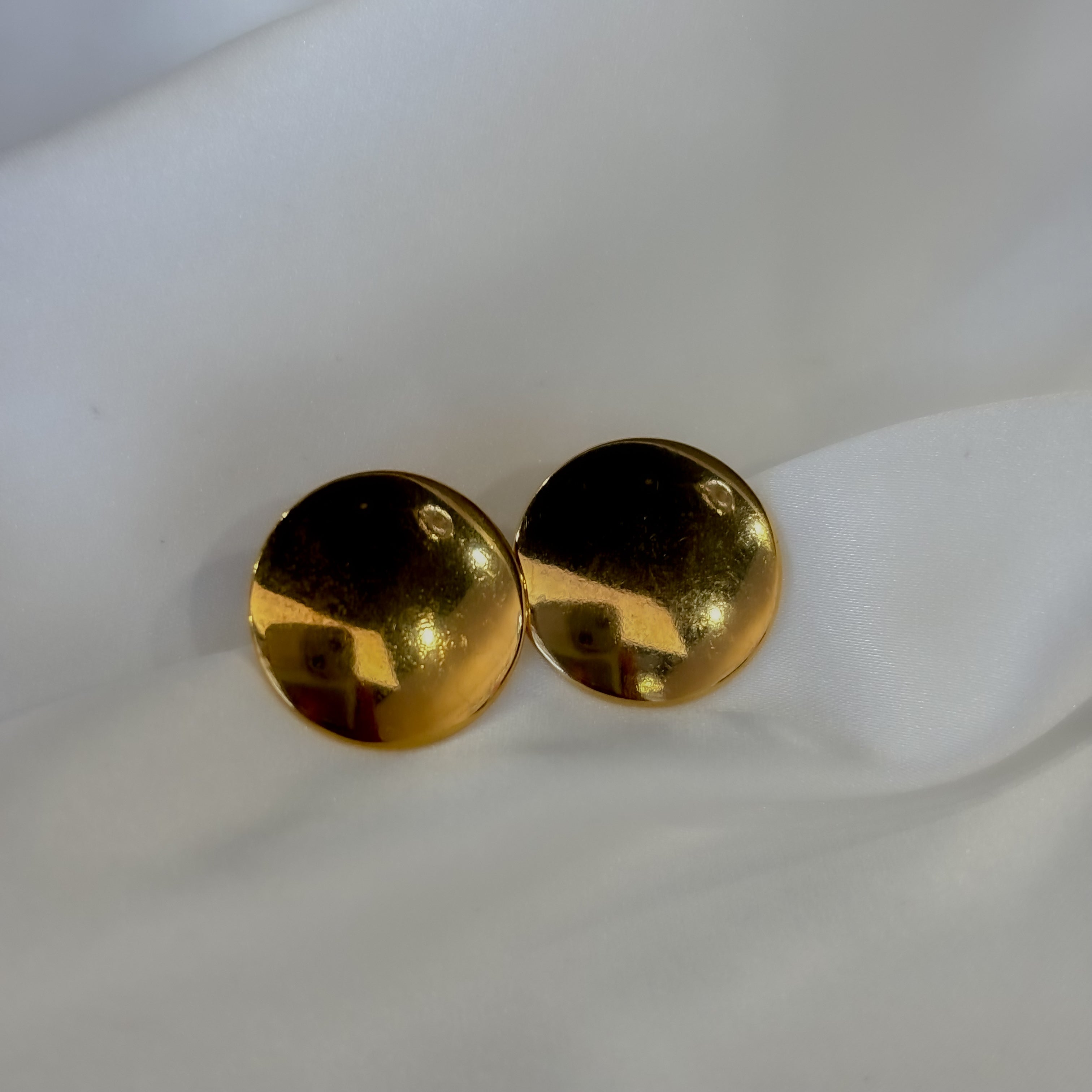 Aretes tachuela