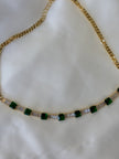 Collar cuadrado verde
