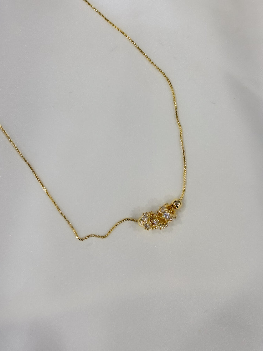 Collar dorado ajustable con rueda