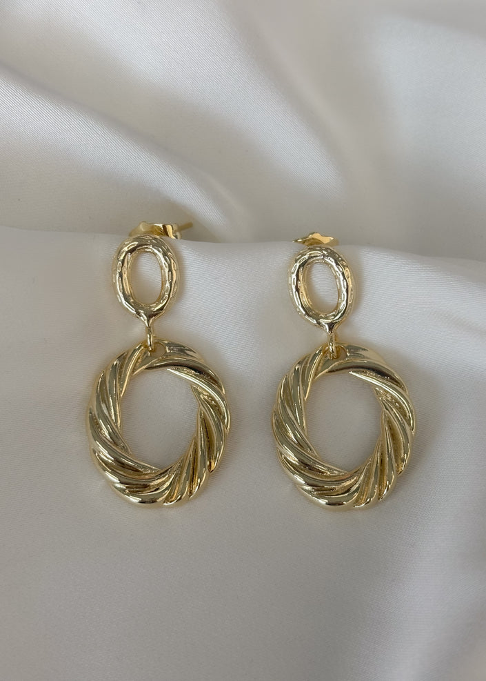 Arete doble trenzado ovalado