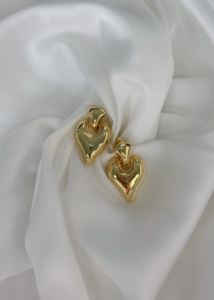 Arete corazón alargado