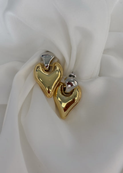 Arete corazón alargado