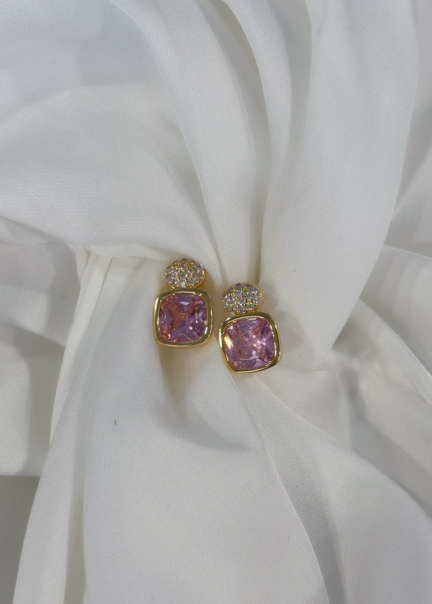 Arete cuadro rosa con brillos