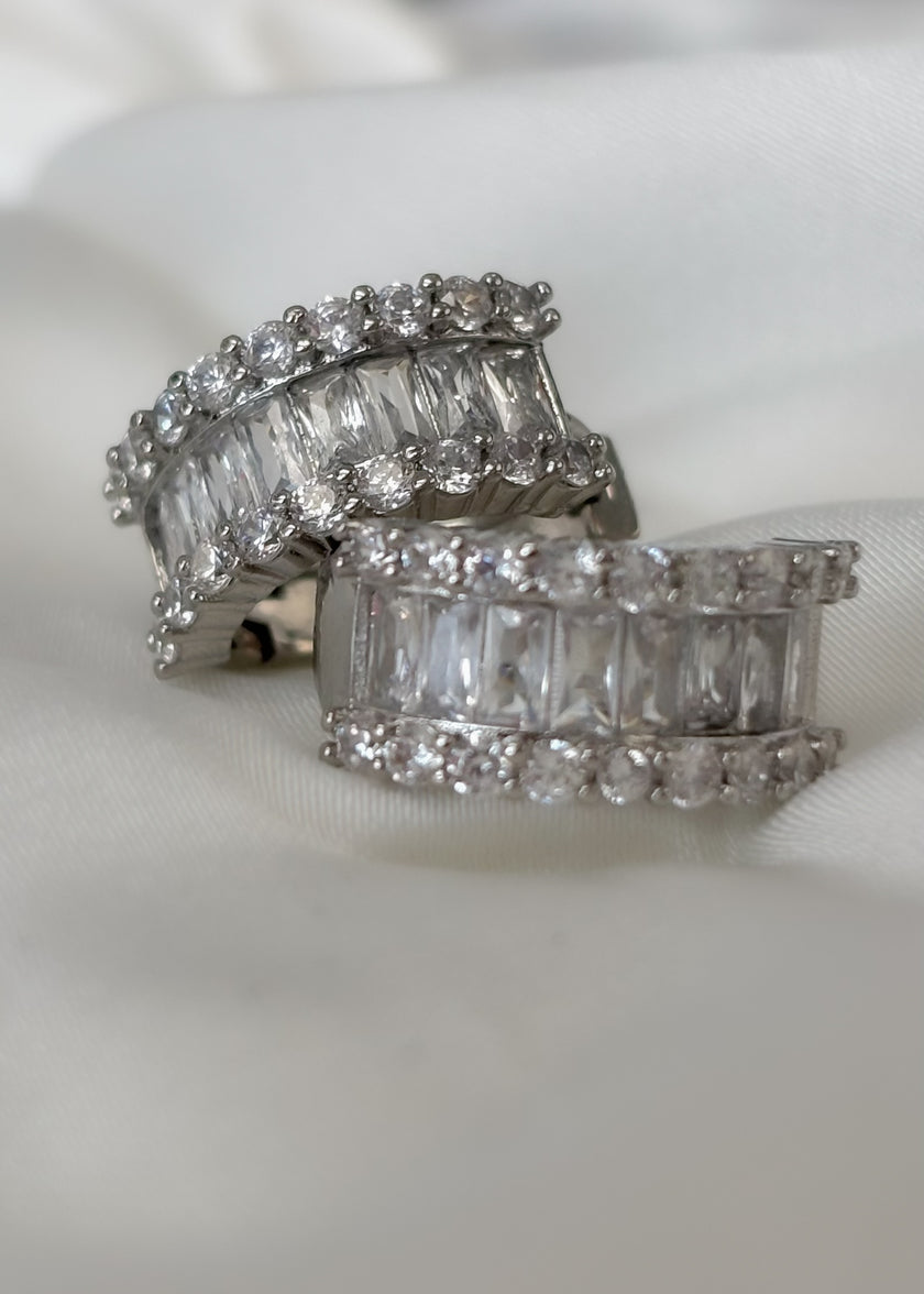 Arracadas plateadas con cristales