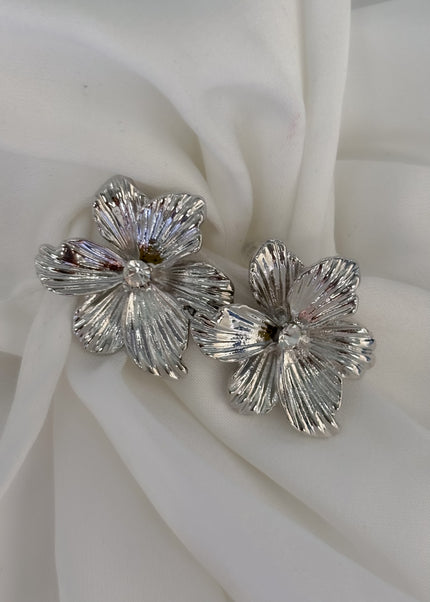 Aretes flor con brillo