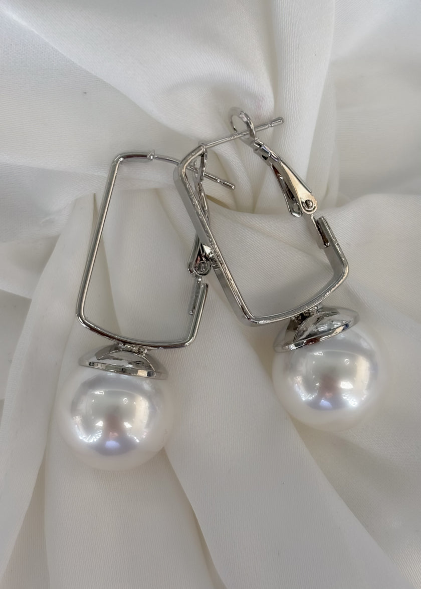 Arracadas con perla grande