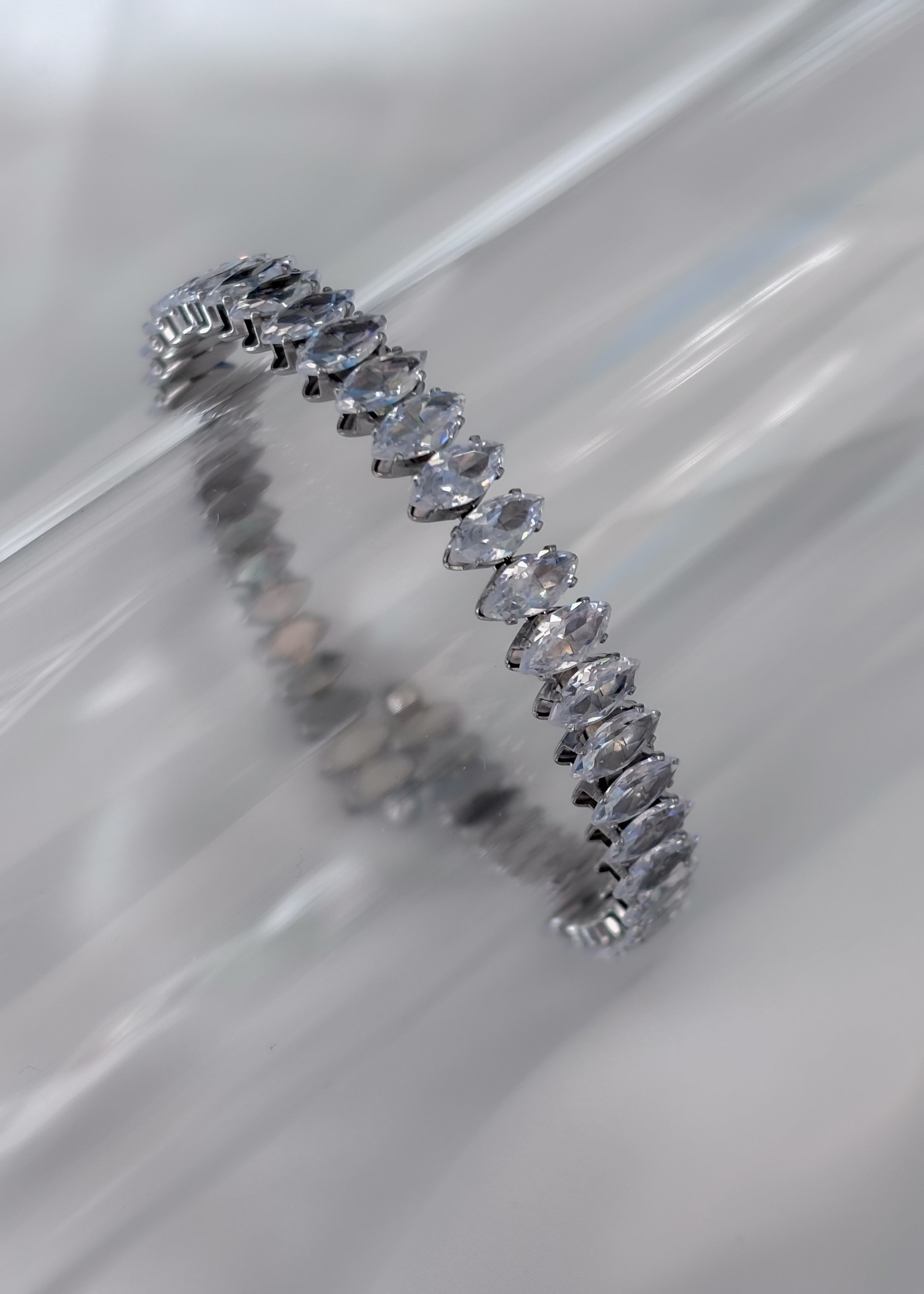 Pulsera zirconia