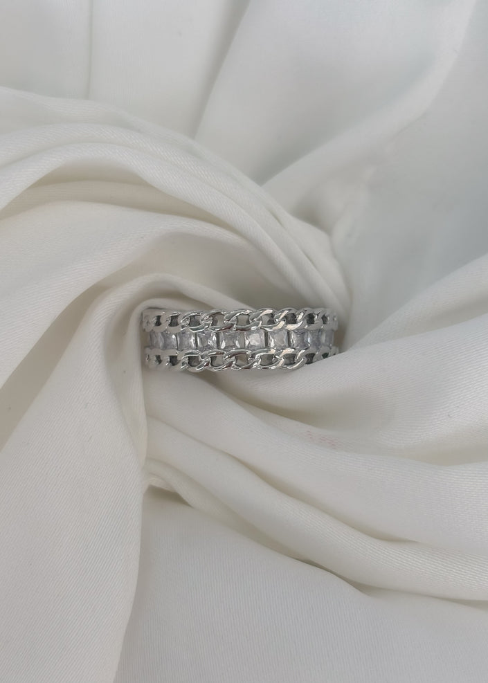 Anillo plateado chunky cadena con brillos