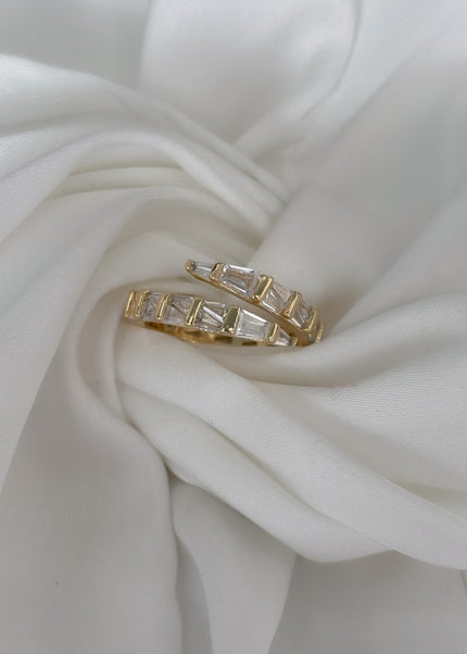 Anillo enlazado zirconias