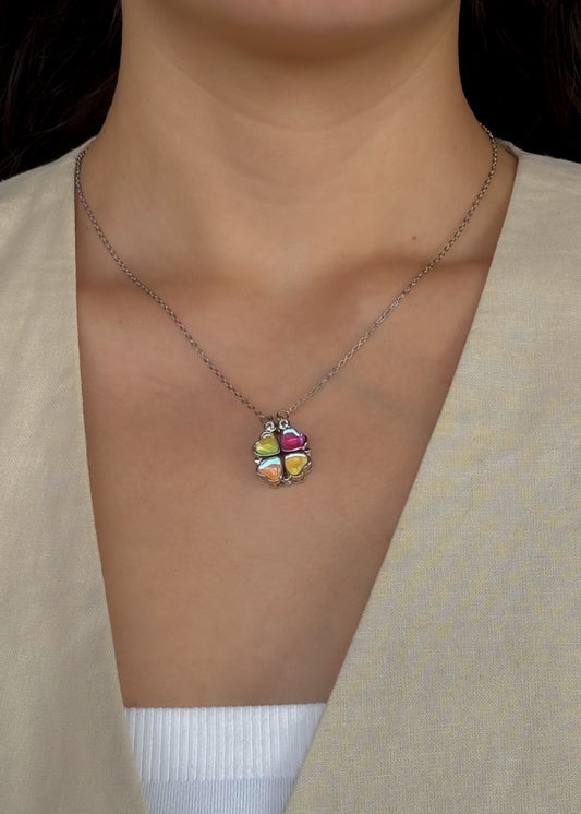 Collar trébol colores