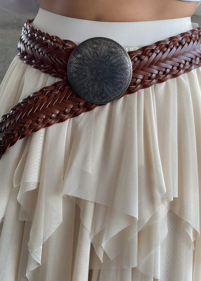 Cinturón hebilla circular trenzado